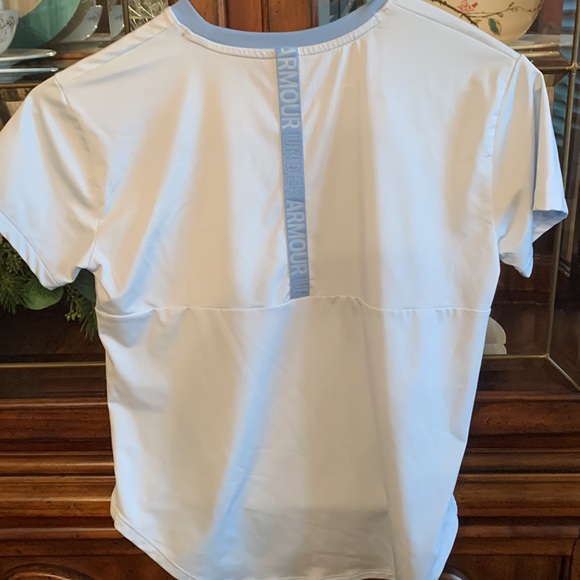 Under armor dri fit shirt - Picture 6 of 10